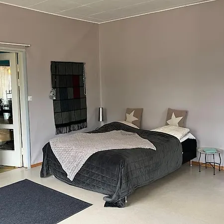 Koko Lomatalo, Villavalona Weekender Paketti, Taivassalossa, Helt Hus Dom wakacyjny